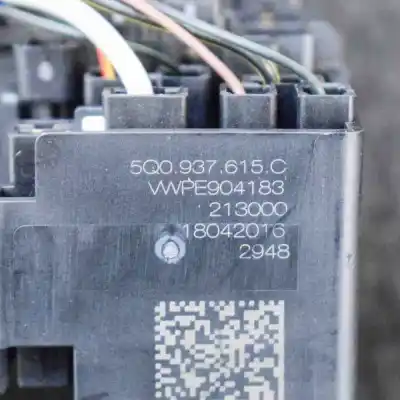 Second-hand car spare part fuse box unit for seat leon 5f1 (2012-2021) oem iam references 5q0937615c  