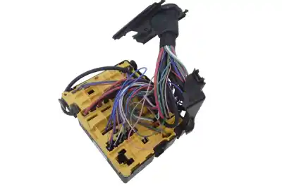 Peça sobressalente para automóvel em segunda mão caixa de fusíveis e relés por opel mokka (2020-..) off-road referências oem iam 9804848480  