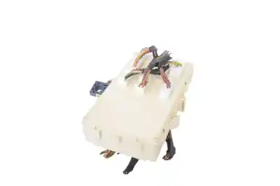 Second-hand car spare part fuse box unit for ssangyong tivoli (2015-..) off-road oem iam references 82150-35240  