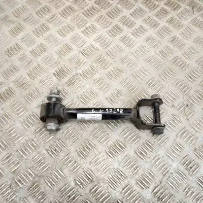 Автозапчасти б/у задний левый нижний рычаг подвески за tesla model 3 (2018-..) sedan ссылки oem iam 1044431-00-g  