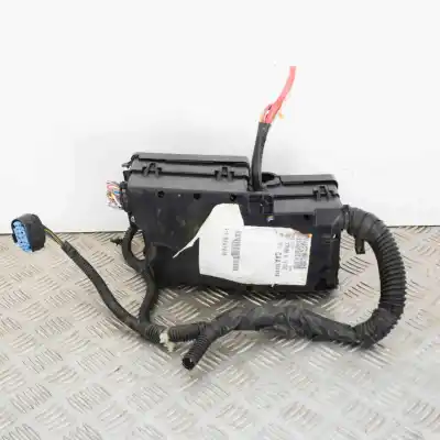 Second-hand car spare part fuse box unit for ford focus iii (2010-2020) oem iam references av6t-14a142-ab  