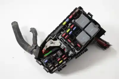Pezzo di ricambio per auto di seconda mano SCATOLA RELÈ/FUSIBILI per VOLVO XC60  Riferimenti OEM IAM 6G9T-14A067-CA  