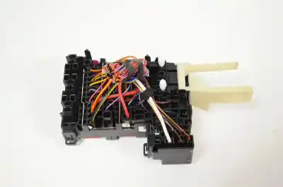 İkinci el araba yedek parçası röle/sigorta kutusu için audi a3 limousine 8vs, 8vm (2013-2020) oem iam referansları 5q0937615c  