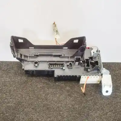 Gebrauchtes Autoersatzteil RELAIS SICHERUNGSKASTEN Multifunktionsrelais zum MERCEDES-BENZ C T-MODEL S204  OEM-IAM-Referenzen 0-1670658-1A  