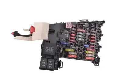 İkinci el araba yedek parçası RÖLE/SIGORTA KUTUSU için VOLKSWAGEN GOLF VII 5G1, BQ1, BE1, BE2  OEM IAM referansları 5Q0937615C  