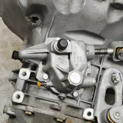 Second-hand car spare part gearbox for opel corsa e (x15) 1.4 turbo (08, 68) oem iam references a8x,90400206  