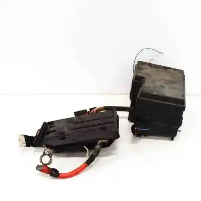 Second-hand car spare part FUSE BOX UNIT for FORD FOCUS III  OEM IAM references AV6T-14A067-BB  
