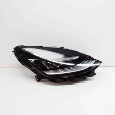 Second-hand car spare part RIGHT HEADLIGHT for TESLA MODEL 3  OEM IAM references 1077380-00-C,L90156124,1110796-00-D  