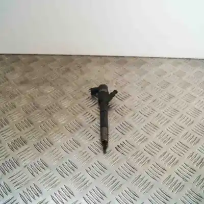 Peça sobressalente para automóvel em segunda mão INJETOR por KIA CEE\´D JD  Referências OEM IAM 33800-2A900  