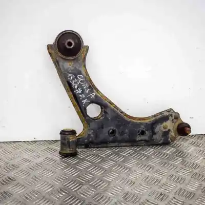 Pezzo di ricambio per auto di seconda mano braccio di sospensione anteriore sinistro inferiore per opel corsa d (2006-2015) riferimenti oem iam 30909  