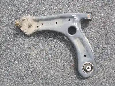 Tweedehands auto-onderdeel LINKER ONDERSTE OPHANG ARM voor SKODA FABIA II 542  OEM IAM-referenties 6R0407151F  
