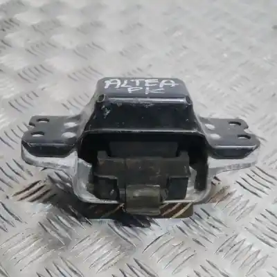 Second-hand car spare part LEFT ENGINE SUPPORT for SEAT ALTEA 5P1  OEM IAM references 1K0199555M  