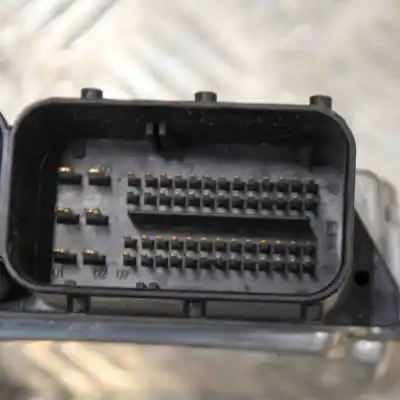 Peça sobressalente para automóvel em segunda mão centralina de motor uce por bmw 1 e87 (2003-2013) hatchback referências oem iam 1039s23979,7809216,0281014238,7809000  