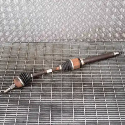 Автозапчасти б/у ПЕРЕДНЯЯ ПРАВАЯ ТРАНСМИССИЯ за FORD FOCUS III  ссылки OEM IAM BV61-3B436-TB  