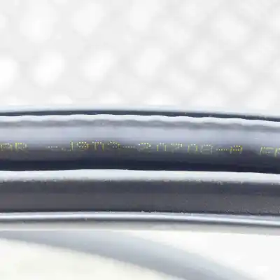 Peça sobressalente para automóvel em segunda mão junta vedante da porta por jaguar i-pace x590 (2018-..) off-road referências oem iam j9d3-20708-a  
