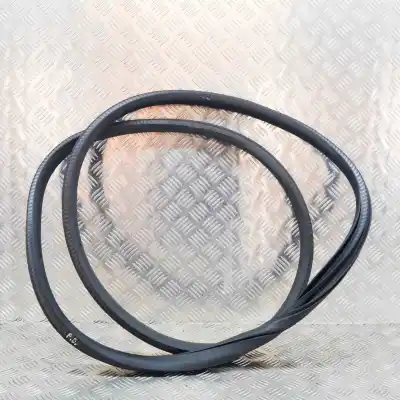 Peça sobressalente para automóvel em segunda mão junta vedante da porta por jaguar i-pace x590 (2018-..) off-road referências oem iam j9d3-20708-a  