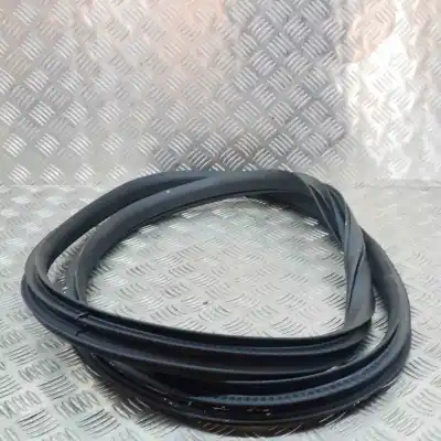 Peça sobressalente para automóvel em segunda mão junta vedante da porta por jaguar i-pace x590 (2018-..) off-road referências oem iam j9d3-253a10-a  