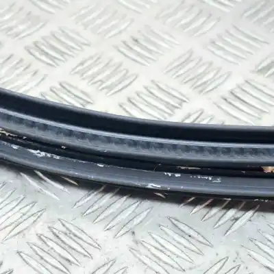 Peça sobressalente para automóvel em segunda mão junta vedante da porta por jaguar i-pace x590 (2018-..) off-road referências oem iam j9d3-253a10-a  