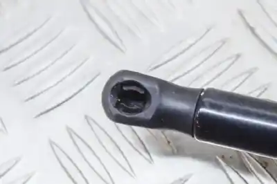 Pezzo di ricambio per auto di seconda mano ammortizzatori baule / porte per skoda octavia iii combi 5e5 (2012-2020) riferimenti oem iam 5e9827550c  