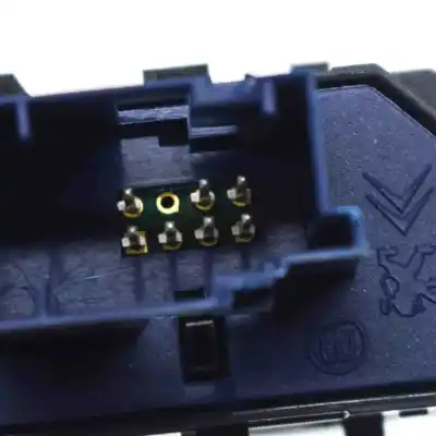 Peça sobressalente para automóvel em segunda mão trocar por opel mokka (2020-..) off-road referências oem iam 98327595yx  