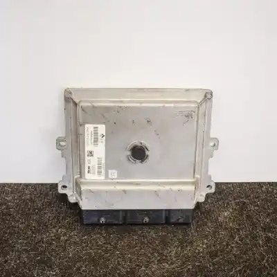 Pièce détachée automobile d'occasion CALCULATEUR MOTEUR ECU pour DACIA SANDERO II  Références OEM IAM 237103008R  