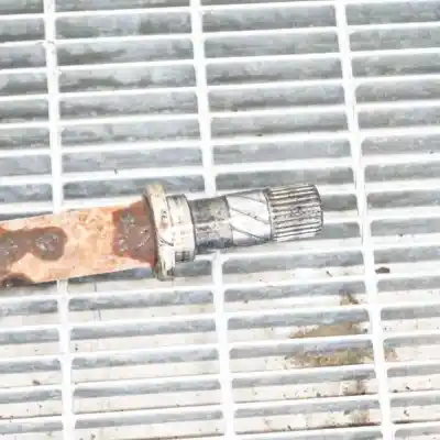 Second-hand car spare part front right transmission for dacia duster (2010-2018) oem iam references   