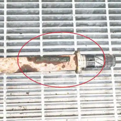 Second-hand car spare part front right transmission for dacia duster (2010-2018) oem iam references   