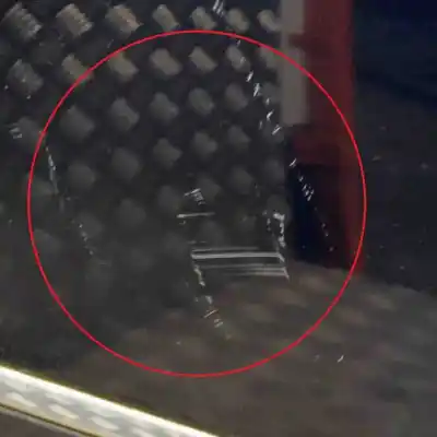 Автозапчасти б/у дверь передняя правая за audi a8 d3 4e2, 4e8 (2002-2010) ссылки oem iam 4e0831052c  