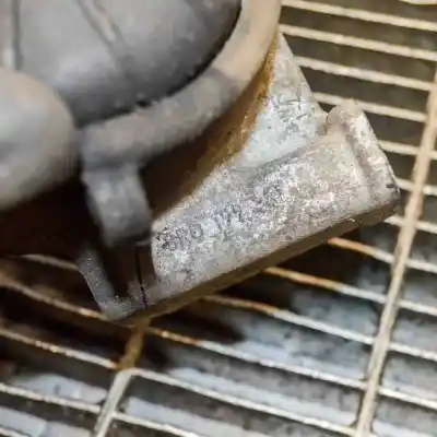 Second-hand car spare part right engine support for audi a5 8t3 (2007-2016) oem iam references 8r0199381  