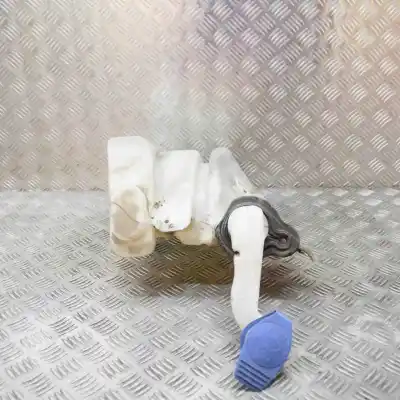 Second-hand car spare part windscreen washer bottle for audi a8 d3 4e2, 4e8 (2002-2010) oem iam references 4e0955453h,4e0955453j  