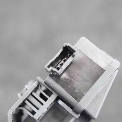 Second-hand car spare part trunk lock for bmw 3 e90 (2004-2011) sedan oem iam references 7840617  