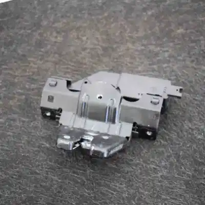 Second-hand car spare part trunk lock for bmw 3 e90 (2004-2011) sedan oem iam references 7840617  