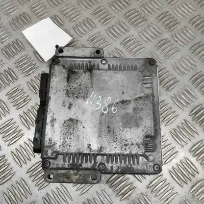 Автозапчастина б/у ебу контролер двигуна для chrysler voyager iv rg, rs (1999-2008) посилання на oem iam p05094285ae,0281012121,1039s12762  