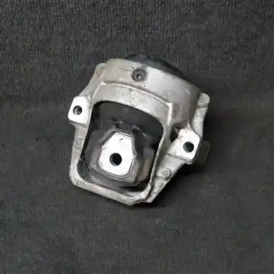 Second-hand car spare part right engine support for audi q5 (8rb) 2.0 tdi oem iam references 8r0199381a  