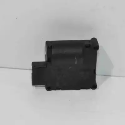 Автозапчасти б/у МОТОР ОТКРЫВАНИЯ ЛЮКОВ КОНДИЦИОНЕРА за AUDI A6 AVANT 4F5, C6  ссылки OEM IAM 4F0820511A,0132801359,CZ116880-3141  