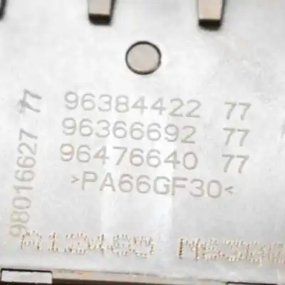 Peça sobressalente para automóvel em segunda mão trocar por peugeot 208 (2012-2020) referências oem iam 96384422  