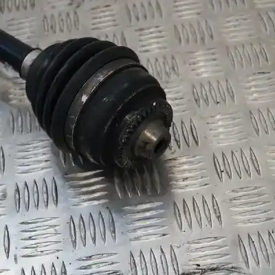Gebrauchtes Autoersatzteil GETRIEBE VORNE RECHTS zum BMW X3 F25  OEM-IAM-Referenzen 7598028  