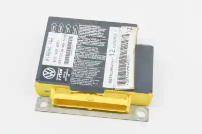 İkinci el araba yedek parçası HAVA YASTIGI KONTROL ÜNITESI için VOLKSWAGEN PASSAT VARIANT B6 3C5  OEM IAM referansları 3C0909605F,391121  