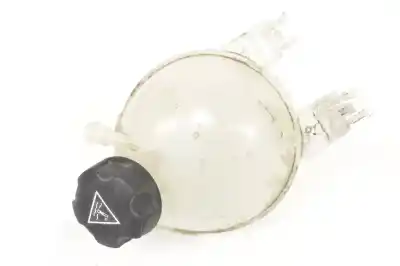 Pièce détachée automobile d'occasion VASE D'EXPANSION D'EAU - LIQUIDE DE REFROIDISSEMENT pour PEUGEOT 2008  Références OEM IAM 9800777280  