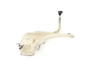 Second-hand car spare part WINDSCREEN WASHER BOTTLE for BMW 3 E90  OEM IAM references 7124231,7068998,7068996,7117842  