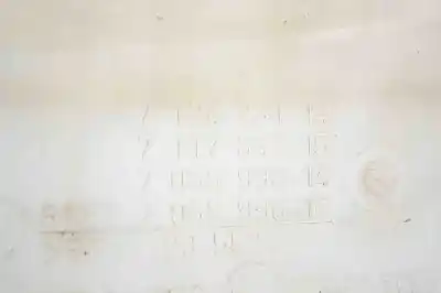 Second-hand car spare part windscreen washer bottle for bmw 3 e90 (2004-2011) sedan oem iam references 7124231,7068998,7068996,7117842  