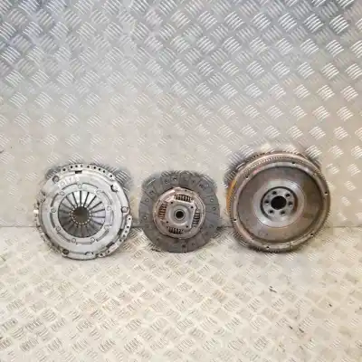 Second-hand car spare part CLUTCH KIT for SKODA OCTAVIA III COMBI 5E5  OEM IAM references 04L141031K,04L105269,04L105278,04L141025F  