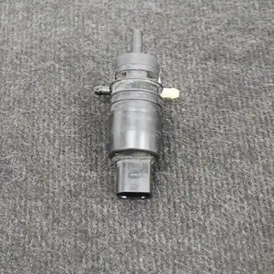 Pièce détachée automobile d'occasion POMPE D'EAU DE NETTOYAGE DU PARE BRISE pour OPEL MOKKA / MOKKA X  Références OEM IAM 13250357  