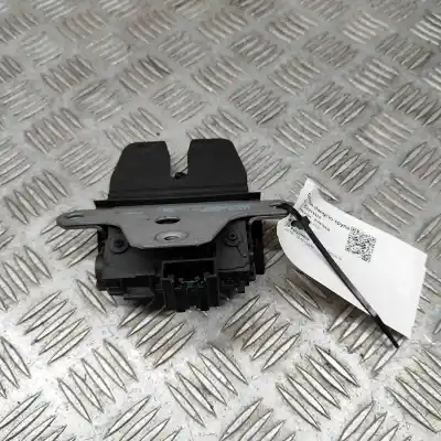 Peça sobressalente para automóvel em segunda mão fechadura do mala por ford focus iii (2010-2020) referências oem iam 8m51-r442a66-da  