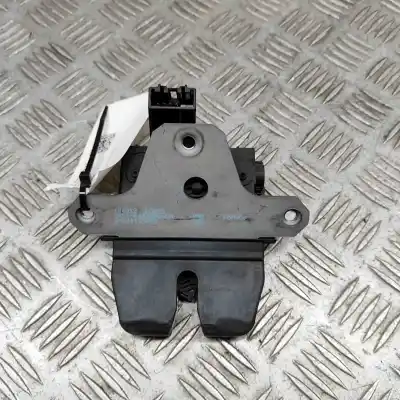 Peça sobressalente para automóvel em segunda mão FECHADURA DO MALA por FORD FOCUS III  Referências OEM IAM 8M51-R442A66-DA  