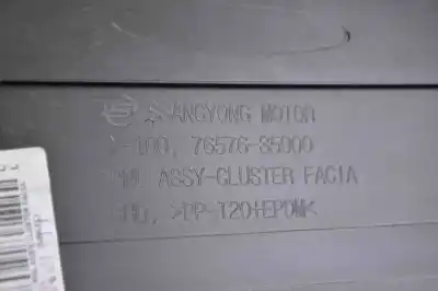 Автозапчасти б/у приборная доска за ssangyong tivoli (2015-..) off-road ссылки oem iam 76576-35900  