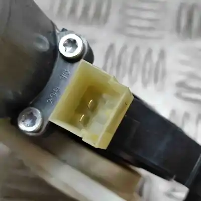 Автозапчастина б/у регулятор переднього правого скла для audi a3 limousine 8vs, 8vm (2013-2020) посилання на oem iam 8v4837462,5q0959801b  