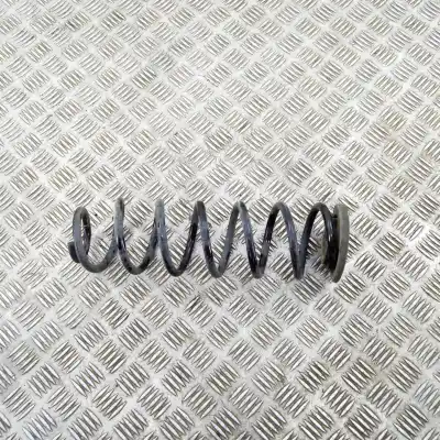 Peça sobressalente para automóvel em segunda mão MOLA DE SUSPENSÃO por VOLKSWAGEN T-ROC A11  Referências OEM IAM 5Q0511121BD  