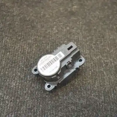 Pezzo di ricambio per auto di seconda mano MOTORE APERTURA BOCCOLE ARIA CONDIZIONATA per OPEL INSIGNIA A G09  Riferimenti OEM IAM 52425901/01VHB30-10008-A2009396  