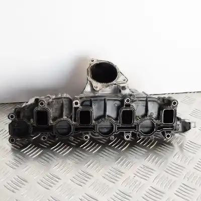 Recambio de automóvil de segunda mano de COLECTOR DE ADMISIÓN para VOLKSWAGEN PASSAT B6 3C2  referencias OEM IAM 03L129711E  